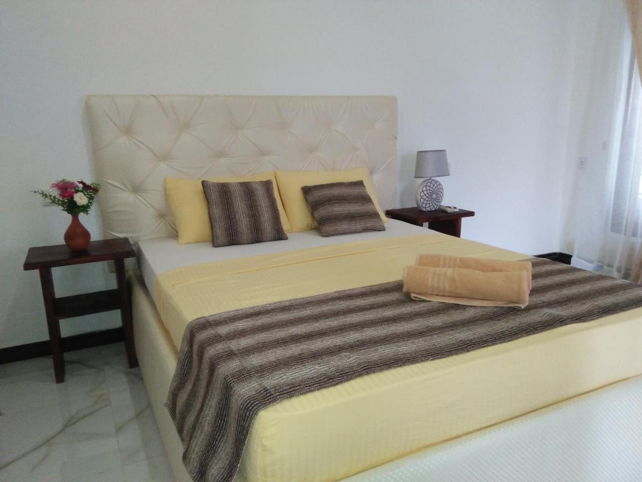 Living Home Negombo Exterior foto